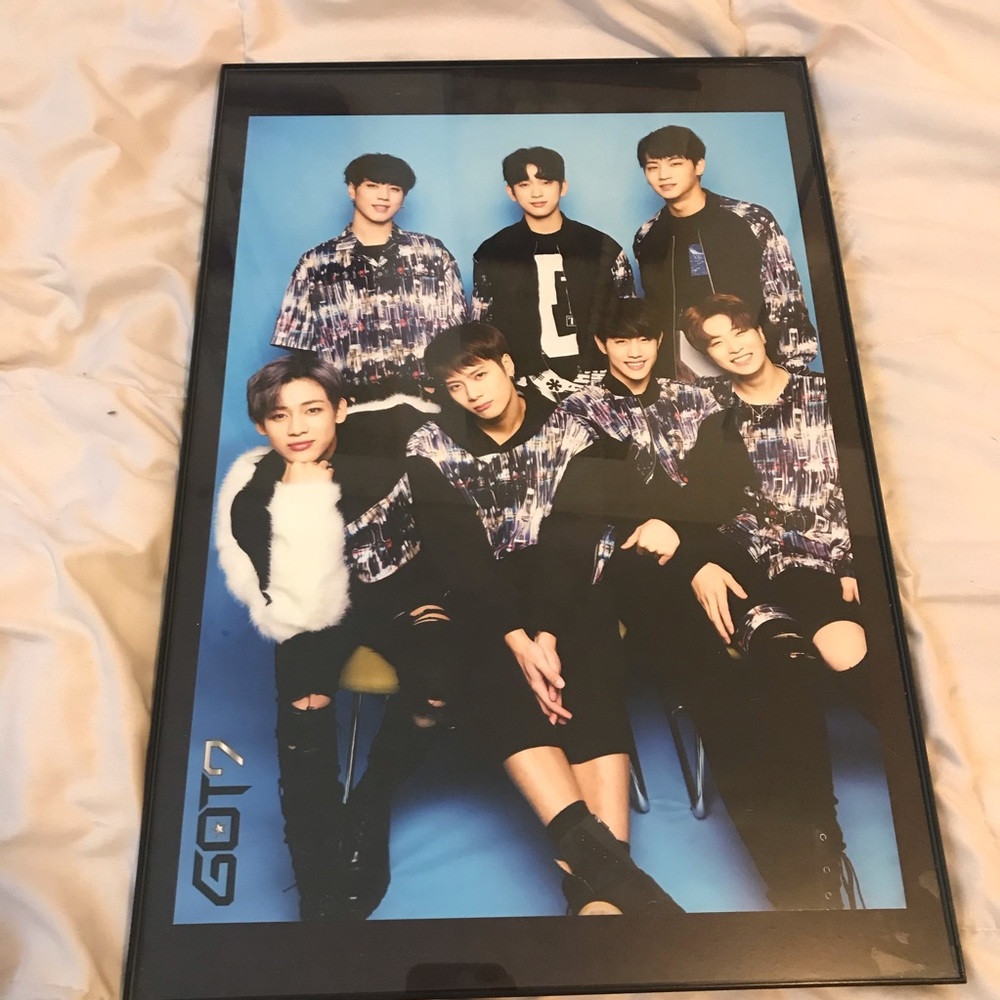 KPOP GOT7 poster IN FRAME